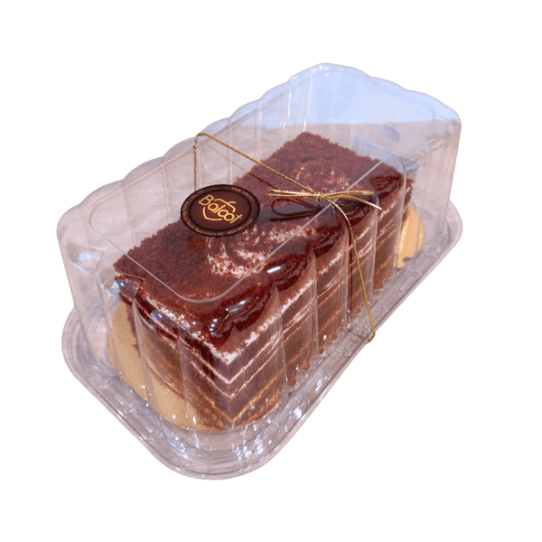 baloot red velvet cake