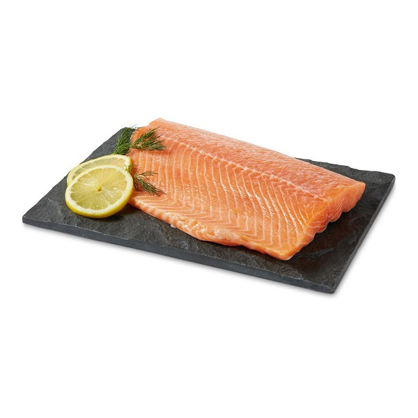 Fish Atlantic Salmon ,  0.7 - 1 Kg